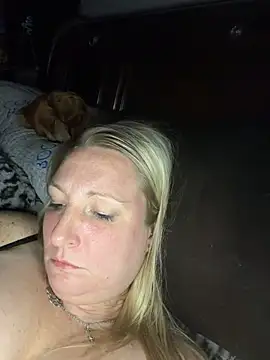 sweetkacibaby's Webcam Show