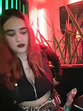 Pokój czatu na żywo – katty_42