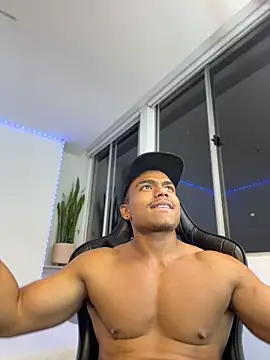Živý XXX chat XavierColeman