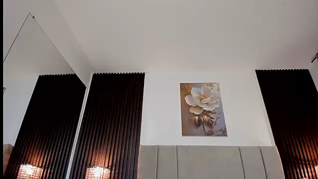 _MiLa_DyvaのライブXXXチャット