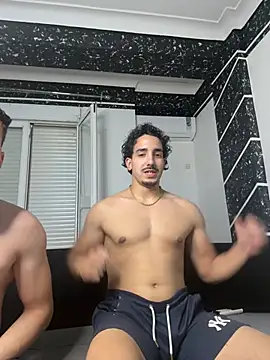 Онлайн чат XXX fuck___boyy