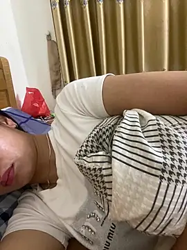 Linda-babyy – Live XXX-chat