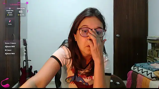 MadieeLorezn Live XXX chat