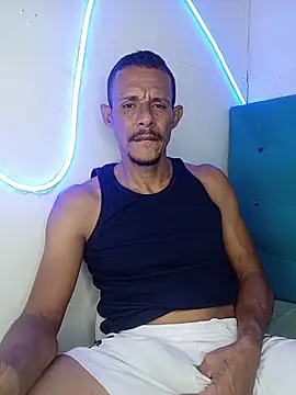 Chat XXX ao vivo de El_junior21
