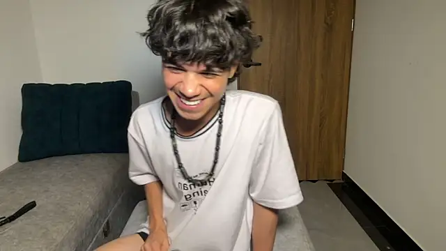 Chat XXX Live OopsAgain_