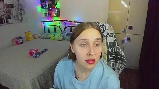CrazyBitchInLacen Live XXX chat
