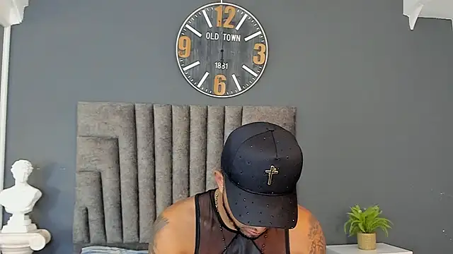 Robin_Rief Live XXX Chat