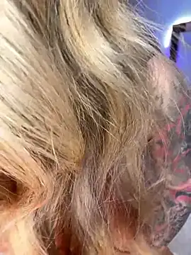 abbymodell1のライブXXXチャット