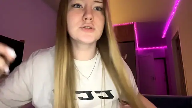 Lisi_Kiss_ élő XXX-chatje