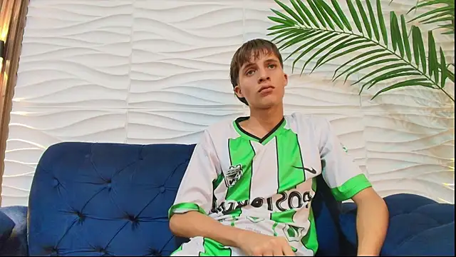 Pavo_tv 现场XXX聊天