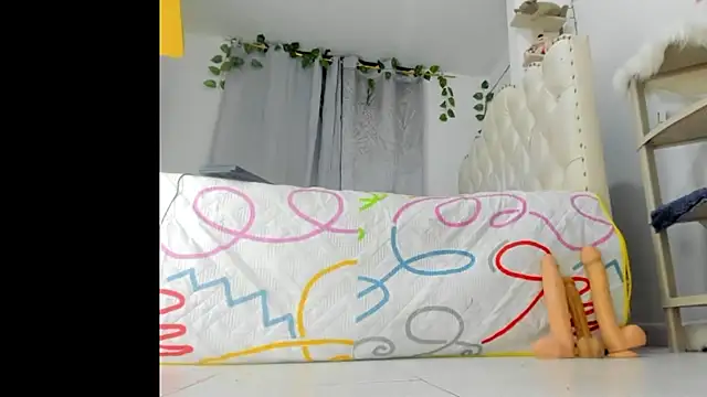sweet_supreme Show in webcam