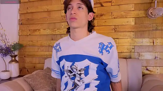 Chat soba uživo modela jack_shine