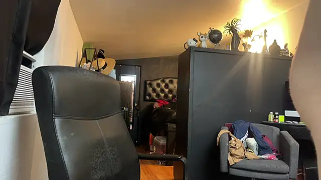 leanjamesdean 即時 XXX 聊天