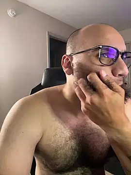 Chat XXX en directo de MastaWolfy