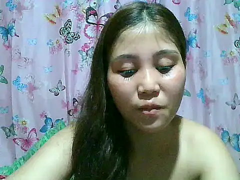 SexyAsianPussy4u Live Chatraum