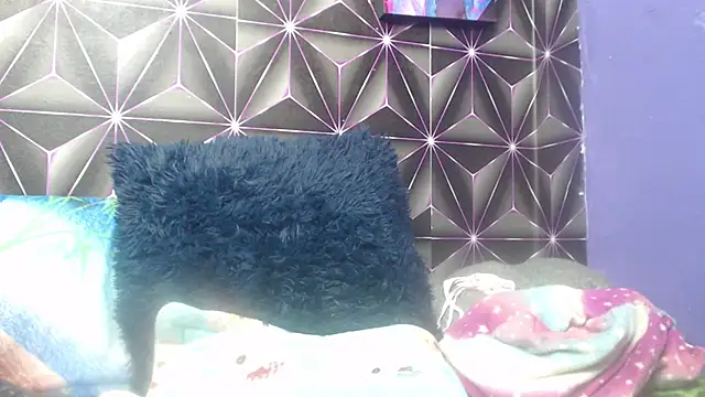 Candykss Adlı Modelin Canlı XXX Sohbeti