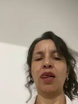 Soy_Camila8's Live XXX Chat