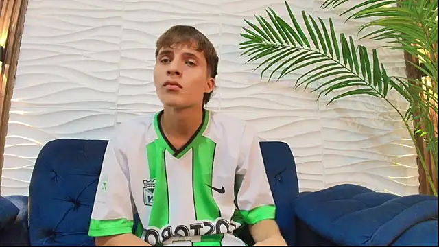 Pavo_tv Webcam-Show
