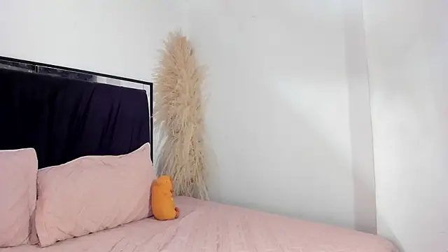 Chat XXX en directo de lilithTeen1_