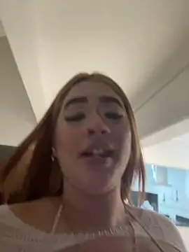 Živá chatovací místnost Saory____