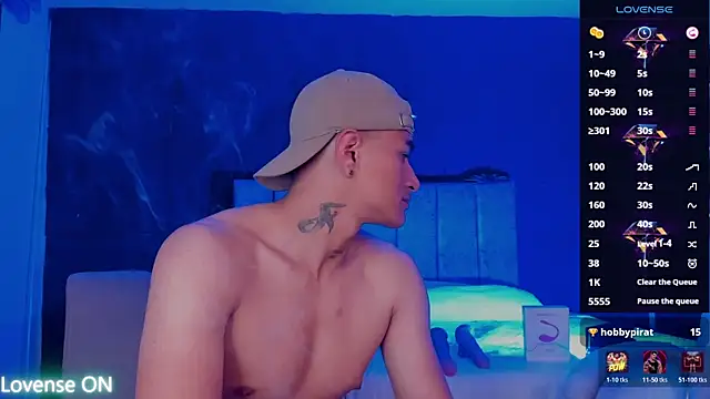 LiamDeep live XXX chat
