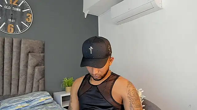 Robin_Rief's Webcam Show