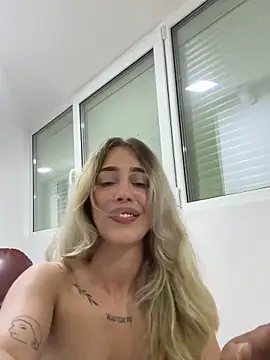 ZenyShy's Live XXX Chat
