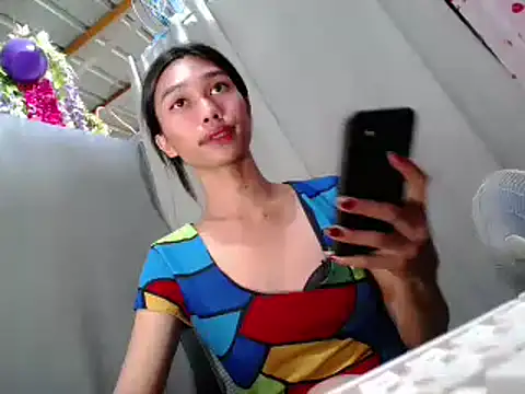 katrina_bigcock69 Pertunjukan Webcam