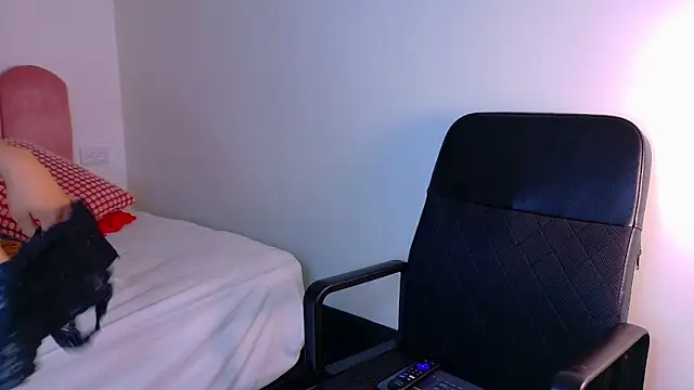 Czat XXX na żywo – SofiaDiamond_