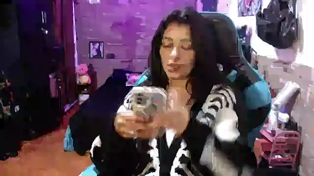 AngelaQueen_ Chat XXX live