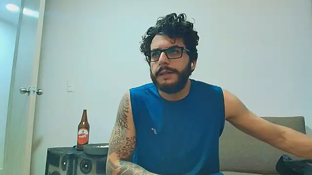 thomas_gun Live XXX Chat