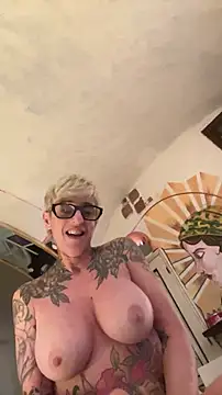 bornsinfull Webcam show