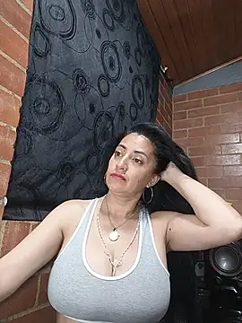 Chatroom XXX en direct de Alexandrina