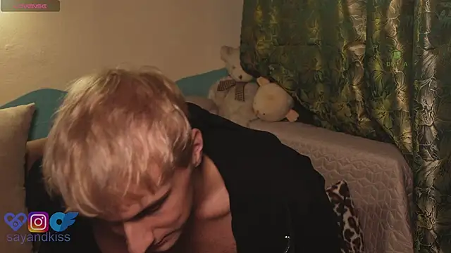say_and_kiss Webcam Show