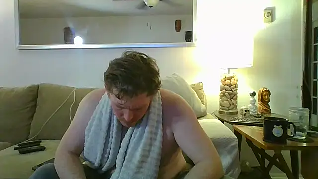 9VOLTT's Live XXX Chat