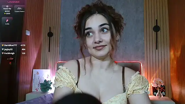 KatarinaHeaven élő chatszobája