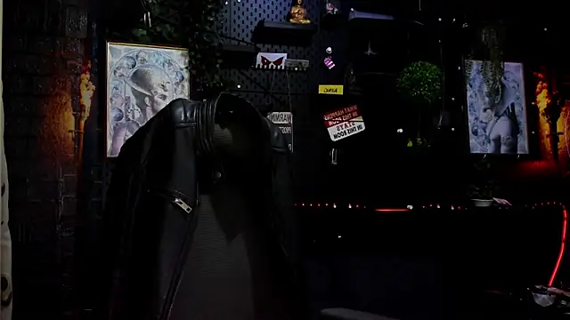 LexHardy 라이브 XXX 채팅