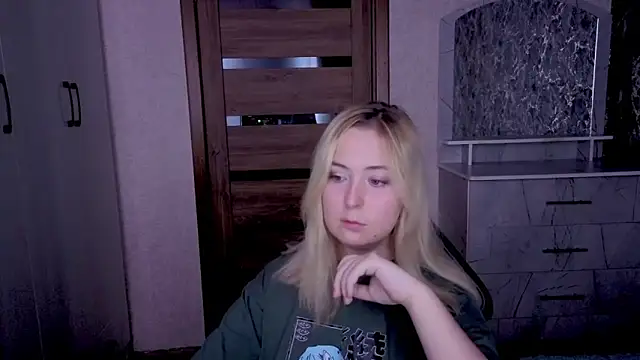 Онлайн чат XXX Kristy-Max