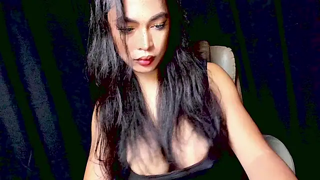 XXsexylongcockXX Adlı Modelin Canlı XXX Sohbeti