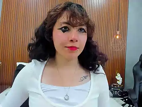 Cybercore_Shy Live Chatraum