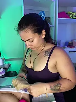 Amarantha_666's Live XXX Chat