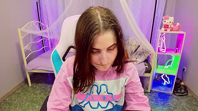 Chat +18 de KiraDuvall ao vivo
