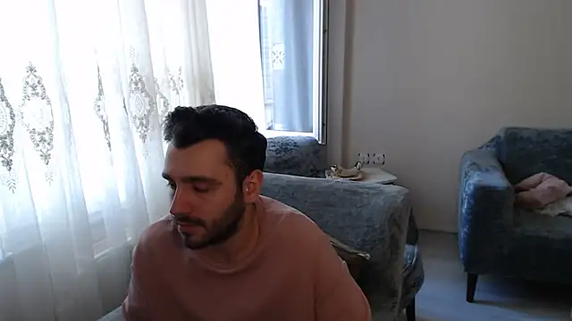 Онлайн чат XXX handsomeee04
