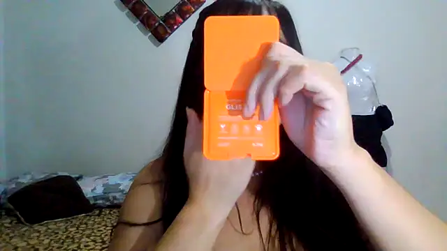 persefoonee30's Live XXX Chat