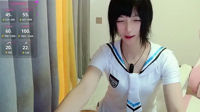 Ooo-Lola Pertunjukan Webcam