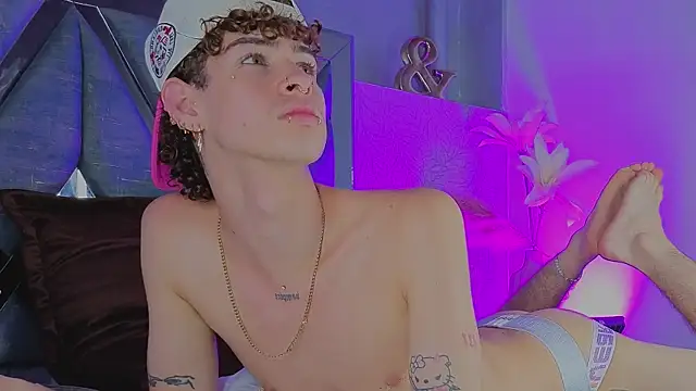 Show de nova_salvatore na webcam