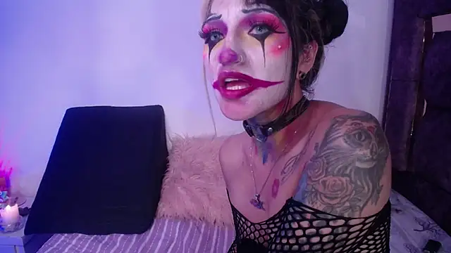 AnabelleGron: διαδικτυακό σόου στην κάμερα