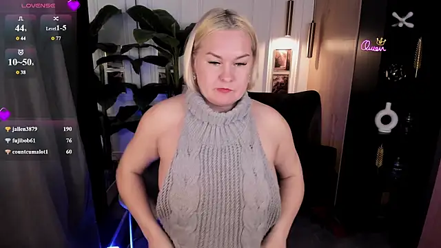 YolandaKiss' Live XXX Chat