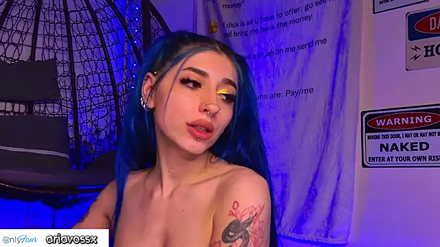 AriaVoss Live XXX Chat