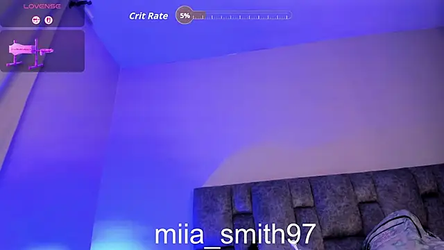 Chat +18 de miia-smith97 ao vivo